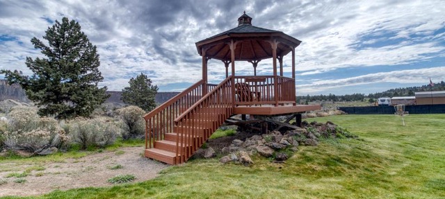 Crooked River Ranch Cabins in Terrebonne