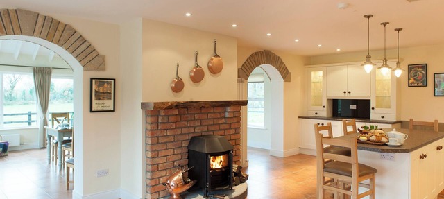 Discover Elegant Country Living less than 5 Minutes from Killarney Town in Killarney