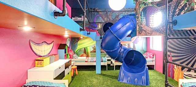 Experience a One-of-a-Kind Wonderland with Themed Rooms & Magical Extras! in Davenport
