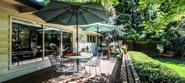 Forest Oasis 3BR Near UO, Autzen & River in Springfield