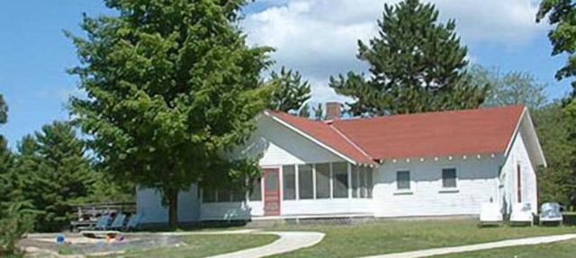 Fountain Point - The Dorm in Lake Leelanau
