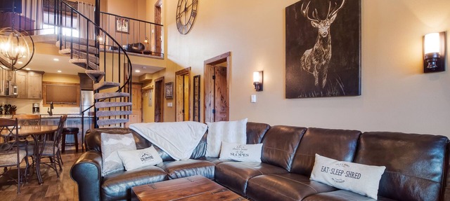 Fully remodeled family friendly condo 2 blocks to Main St - 2 king suites in Breckenridge