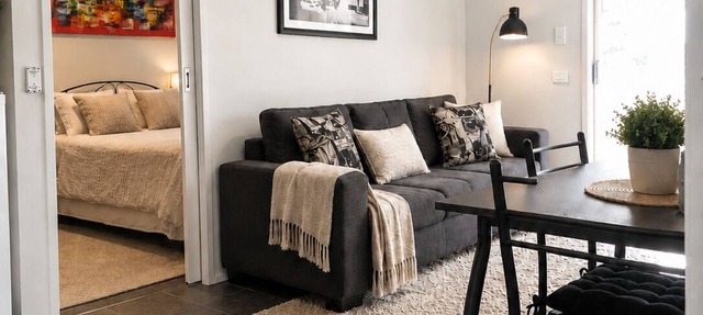 Golfside Getaway by Ready Set Stay - Neat bungalow,WIFI,linen & towels included in Rosebud