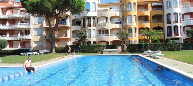 GRAN RESERVA MIMOSES 2 BJS C Empuriabrava in Empuriabrava
