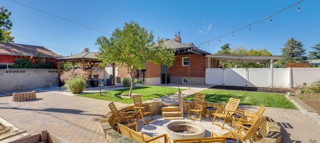 Great Outdoor Space! Family Home in SLC Suburbs in Midvale