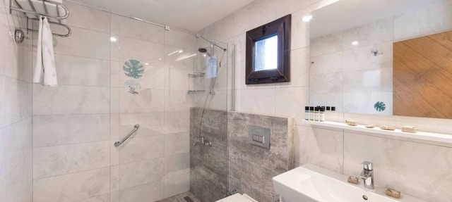 GSUI 2BR Mild winter escape in Bodrum garden view furnished apartment. in Bitez