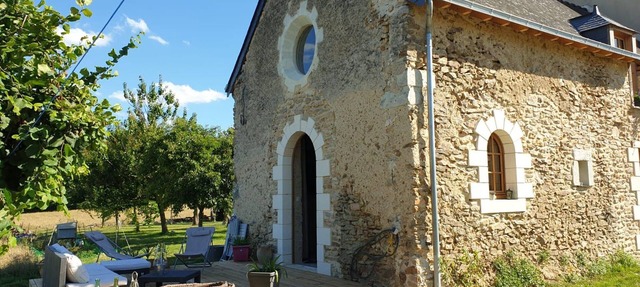 Guesthouse near La Flèche, PMR adapted, pets allowed, breakfast included in Bazouges Cré sur Loir