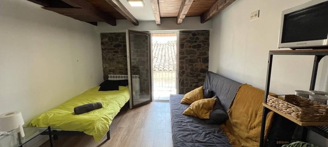 Habitaciones Para 11 Personas en Pleno Centro de Biescas in Biescas