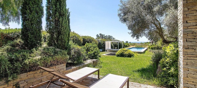 Holiday Home “Loft 2 – Sea View with Pool”, Wi-Fi and Air Conditioning in Porto-Vecchio