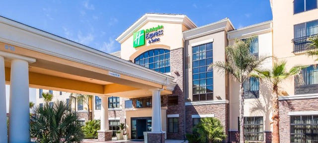 Holiday Inn Express & Suites Eureka by IHG in Eureka