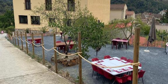Hostal Restaurant Mussons in Poboleda