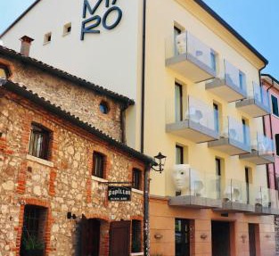 Hotel Miro' in Garda