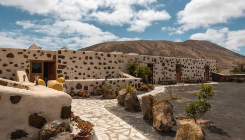 Hotel Rural El Cabo in Villaverde