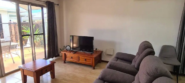 independent private apartment. in Berrimah