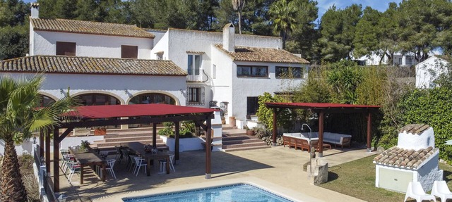 Large and classic villa in Javea, on the Costa Blanca, Spain with private pool for 12 persons in Javea