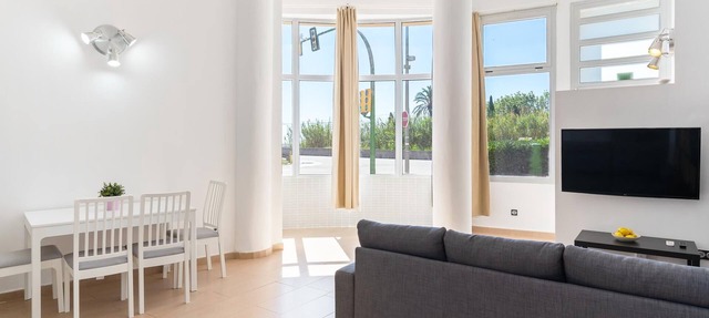 Loft Contemporary 1 min Beach in Mataró