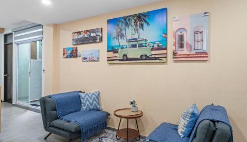 Loft with a king size bed in the historic center in Durango