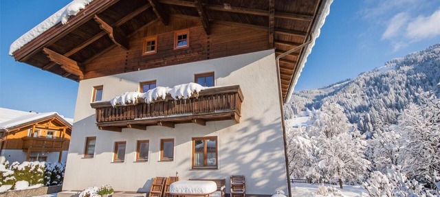 Lovely home with views of the ski slope in Forstau