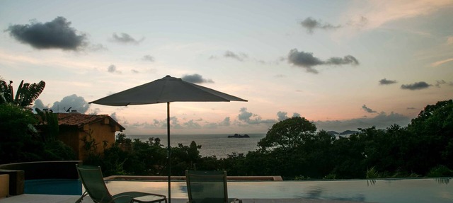 Luxury apartment with beautiful sunset sea views at Ixtapa in Ixtapa Zihuatanejo