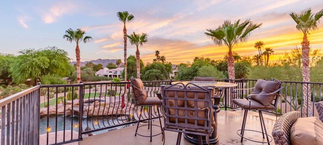 Luxury Resort, Lagoon Pool, Movie Theater, Billiards...Extended Stays Available! in Paradise Valley