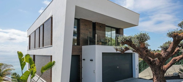 Luxury Seafront Villa near Barcelona in Arenys de Mar