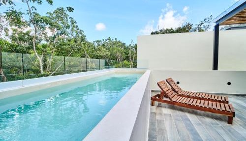 Luxury Villa with 2 Pools, Open Terraces and Sun Deck in Tulum
