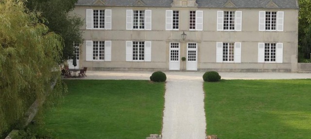 Manoir de Conjon in Crouay