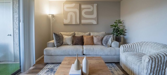 Modern & Cozy Arlington 1BR King Bed & Balcony. AT&T Stadium, Globe Life Field. in Arlington