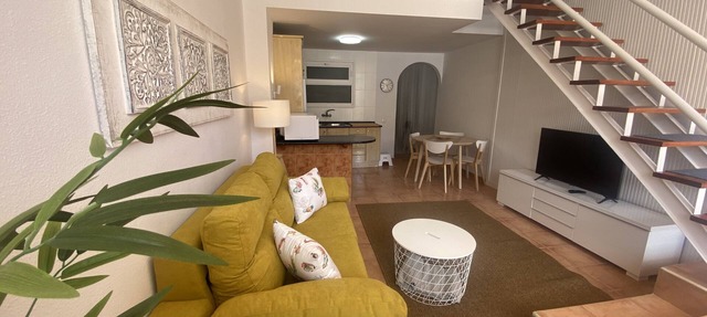 Modern Family Duplex with Access to the Pool in Mogán