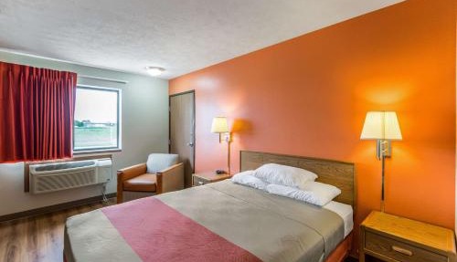 Motel 6-Percival, IA in Percival