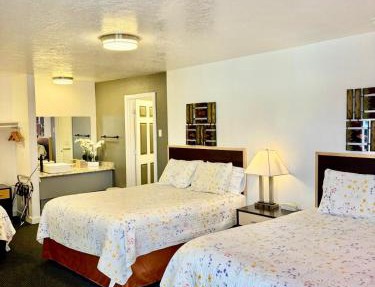 Motel West in Bend