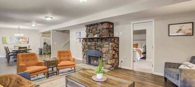 Mountain Villa! Scenic Getaway with Hot Tub in Cascade-Chipita Park