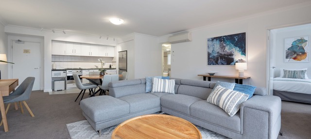 Mounts Bay Stay Two Bedroom Apt. Near Kings Park - Free Parking - Wi-Fi in Perth