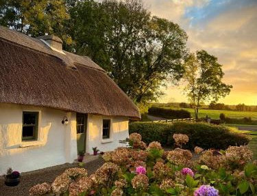 Murphys Thatched Cottage in Mitchelstown