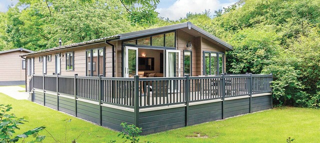 Netherfield Watersedge Lodge in Newton St Loe