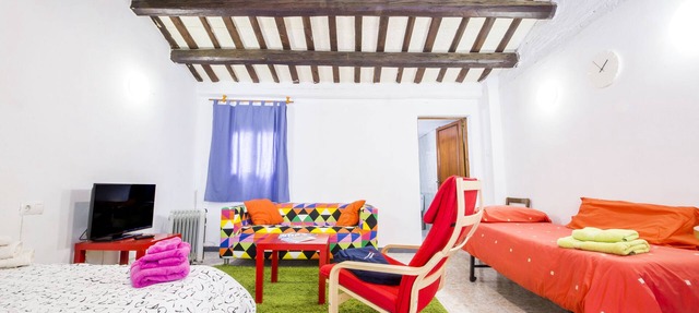 NICE LOFT WITH TERRAZZA IN THE HEART OF REUS in Reus
