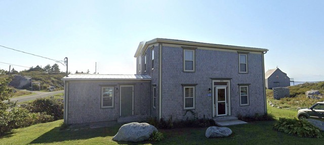 Oceanfront Cottage - 1 minute from Peggy's Cove in Indian Harbour