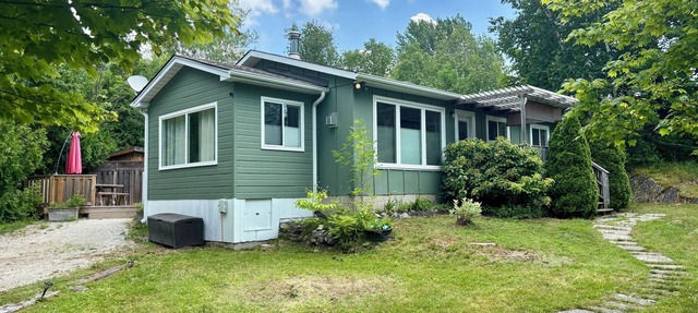 Only Aug 29-Sept 5 LEFT this Summer! Charal Greenhouse Cottage–Sauble Beach Stay in Sauble Beach