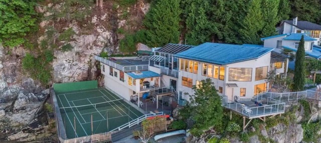 Paradise! in West Vancouver