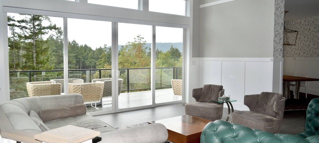 Poolside Fairway Escape on Bear Mountain in Victoria