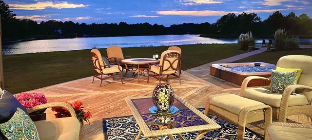 Private 5-acre Waterfront Peninsula with Beach in Hayes
