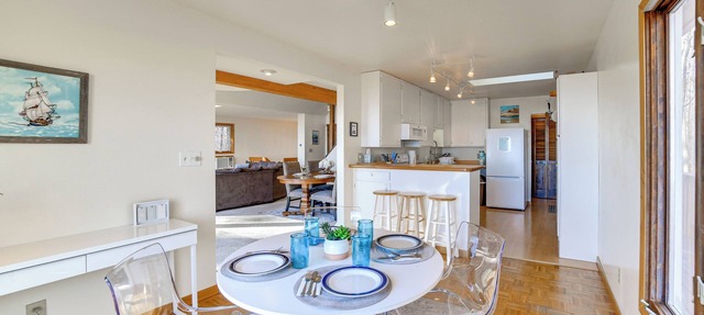 Private Beach & Deck: Spacious Lake Michigan Home in Menominee