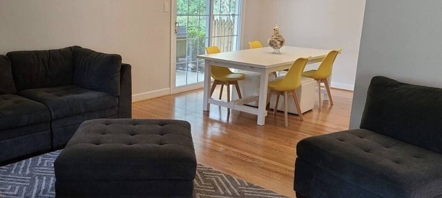 Private room with it own entrance and full bathroom in Silver Spring