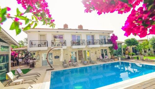Rüzgargülü Otel in Alaçatı