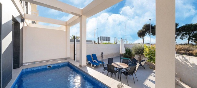 Relaxing Villa Near Carabassi in Gran Alacant