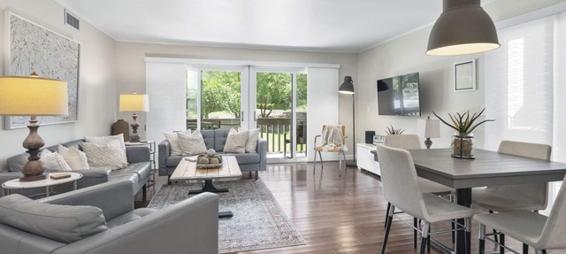 Renovated, Ground Level, 2 BR 2 BA, WiFi, Cable, Pool. 4 individuals max. in Pinehurst