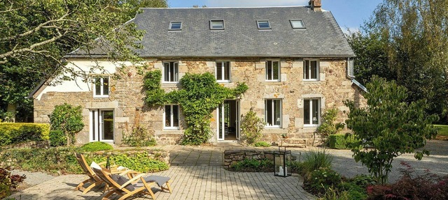 Renovated stone house in Normandy in Percy en Normandie