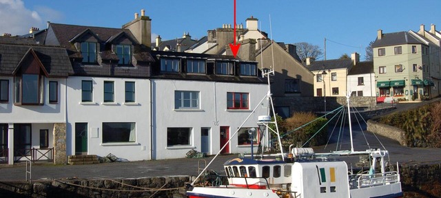Roundstone Quay Cottage in Roundstone
