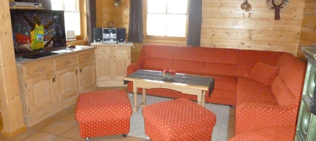 Rustic mountain hut with panoramic view and close to the slopes in Krimml