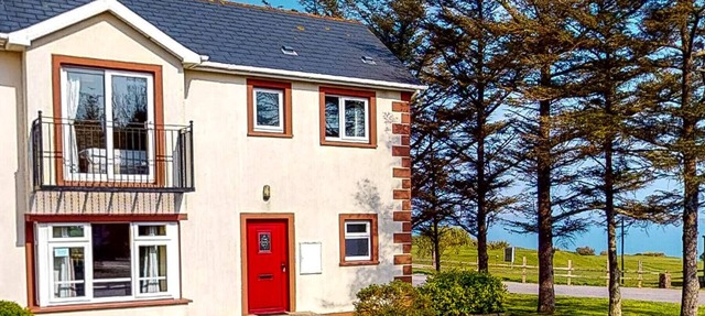 Seacliff Holiday Home No. 12 in Dunmore East